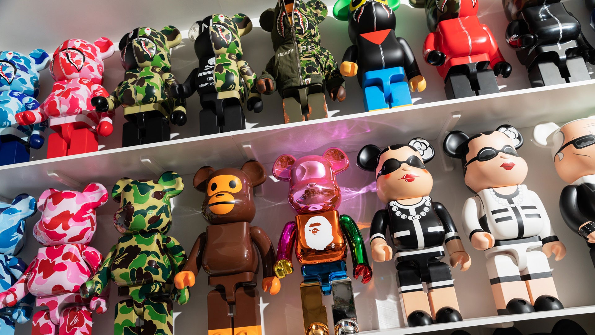 hình nền điện thoại Bearbrick đẹp ngầu 0052